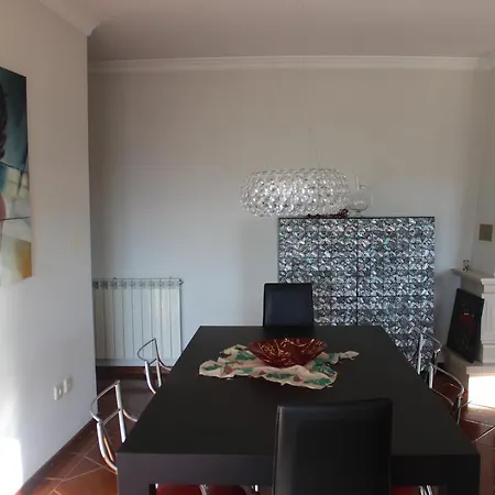 Montes E Vales No Centro Apartamento *