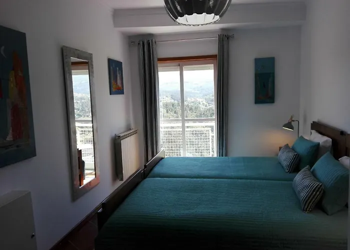 Montes E Vales No Centro *